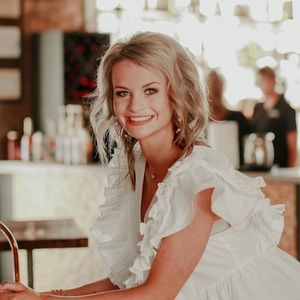 Meet your Posher, Chelsie